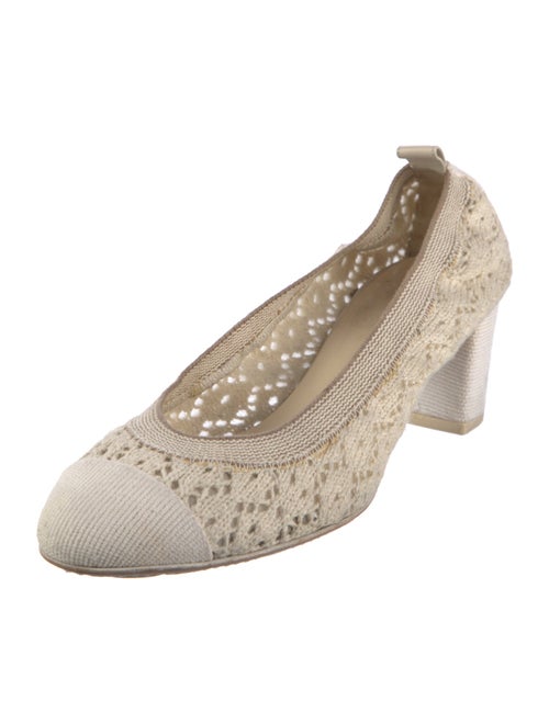 Chanel Interlocking CC Logo Pumps