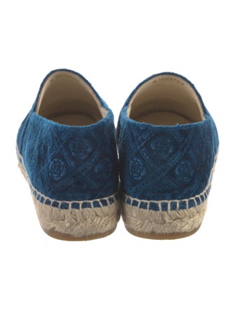 Chanel 2017 Interlocking CC Logo Espadrilles