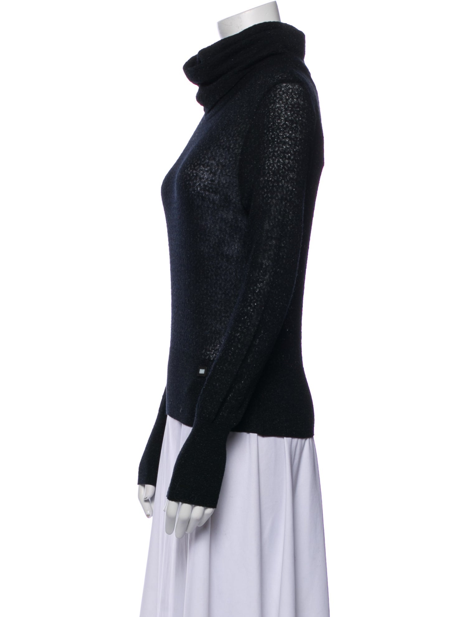 Chanel Vintage 2001 Sweater