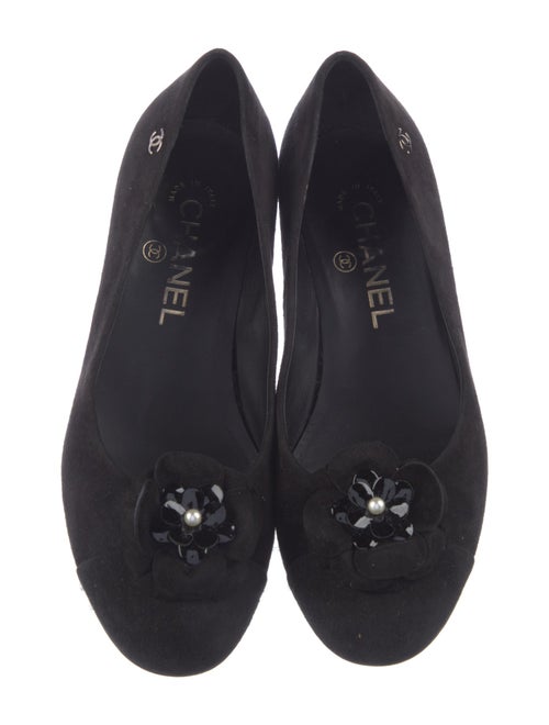 Chanel 2017 Interlocking CC Logo Pumps