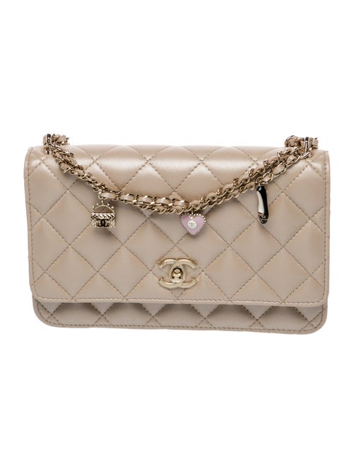 Chanel 2023 CC Charm Wallet On Chain