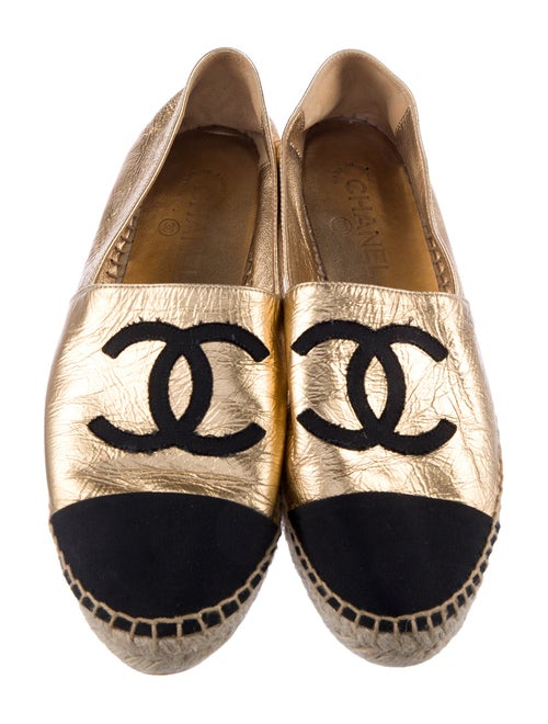Chanel Interlocking CC Logo Leather Espadrilles