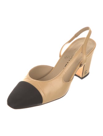 Chanel Interlocking CC Logo Leather Slingback Pumps