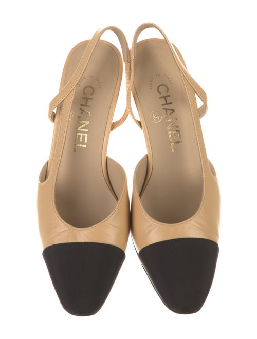 Chanel Interlocking CC Logo Leather Slingback Pumps