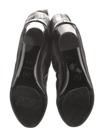 Chanel Vintage 2006 Boots