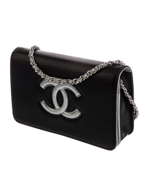 Chanel Airlines Wallet On Chain