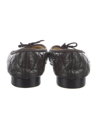 Chanel Interlocking CC Logo Leather Ballet Flats