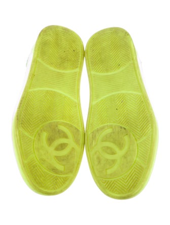 Chanel Interlocking CC Logo Leather Sneakers