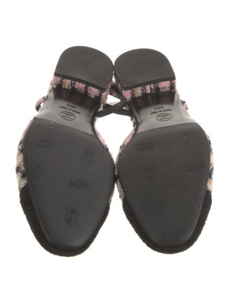 Chanel 2023 Interlocking CC Logo Slingback Flats