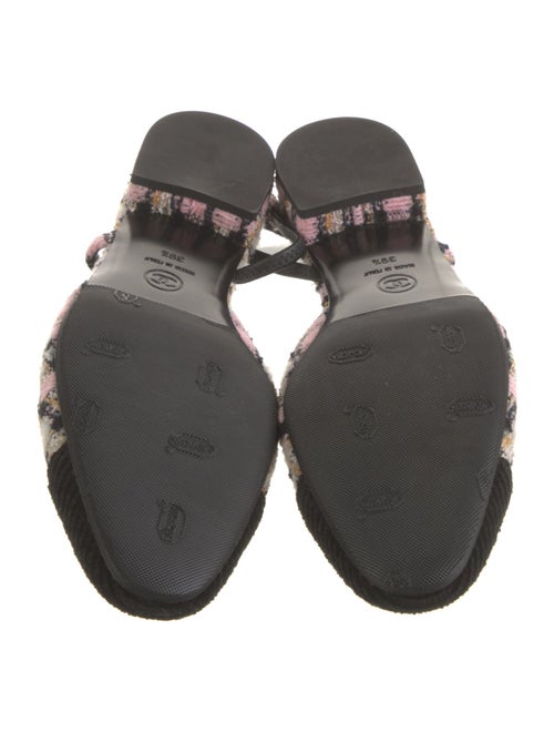 Chanel 2023 Interlocking CC Logo Slingback Flats