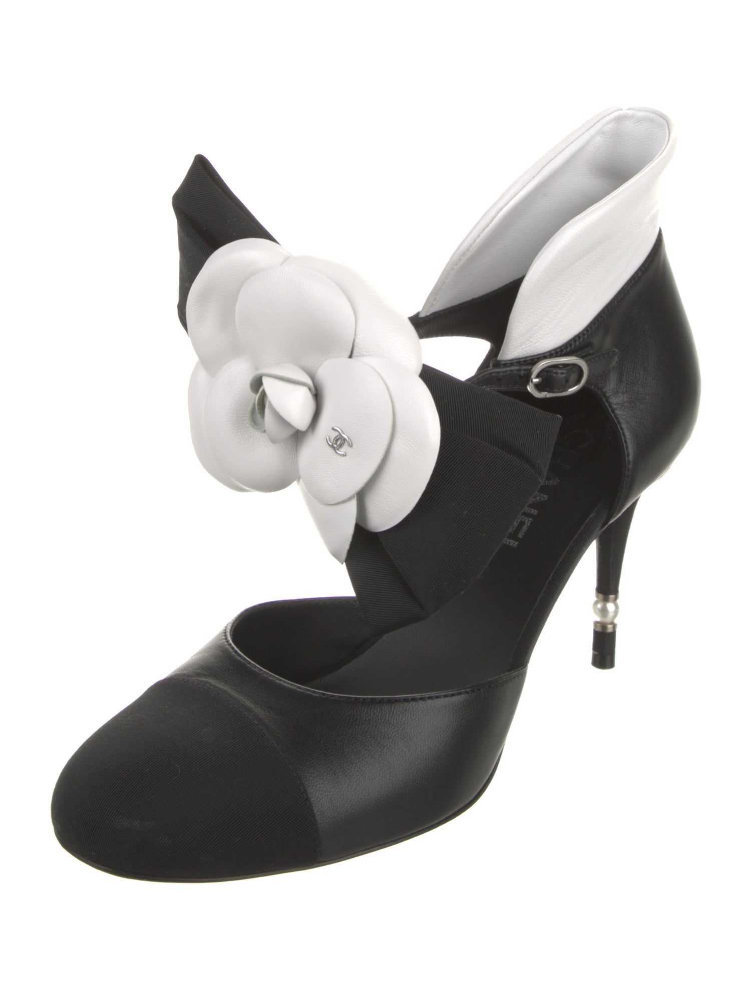 Chanel 2023 Interlocking CC Logo D'Orsay Pumps