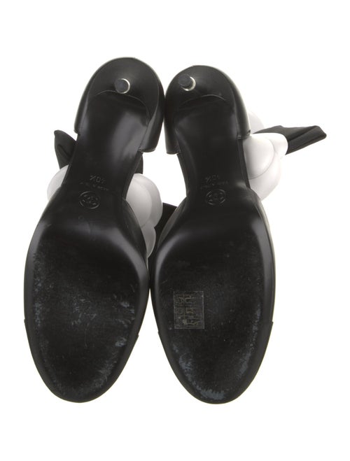 Chanel 2023 Interlocking CC Logo D'Orsay Pumps