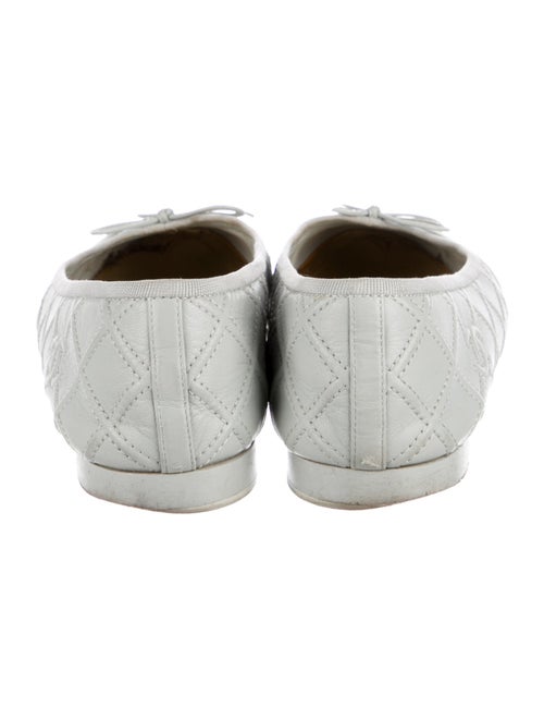 Chanel Interlocking CC Logo Leather Ballet Flats