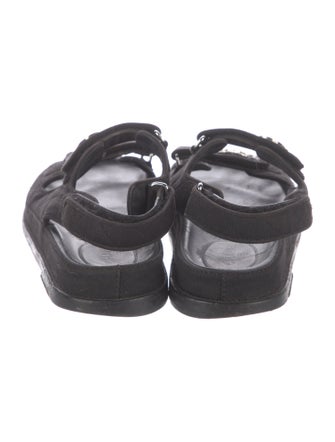 Chanel Interlocking CC Logo Canvas Slides