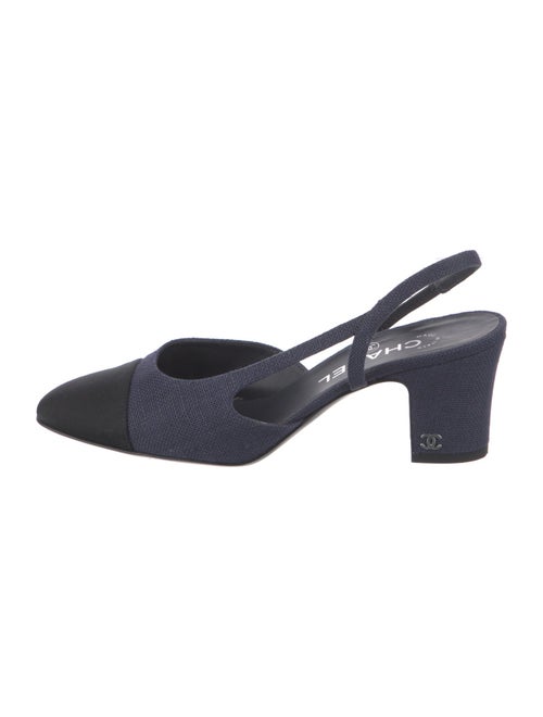 Chanel 2022 Interlocking CC Logo Slingback Pumps