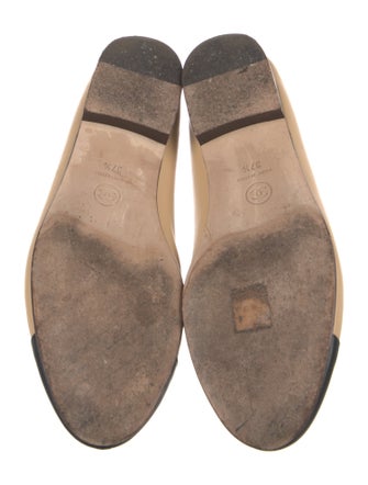 Chanel Interlocking CC Logo Leather Ballet Flats