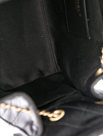 Chanel Small 25 Hobo