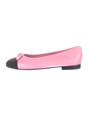 Chanel 2023 Interlocking CC Logo Ballet Flats