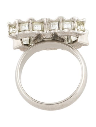 Chanel Strass CC Cocktail Ring