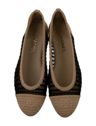 Chanel 2025 Interlocking CC Logo Flats