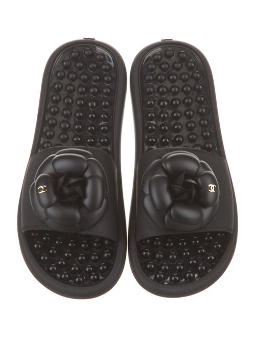 Chanel 2018 Interlocking CC Logo Slides