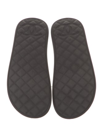 Chanel 2018 Interlocking CC Logo Slides