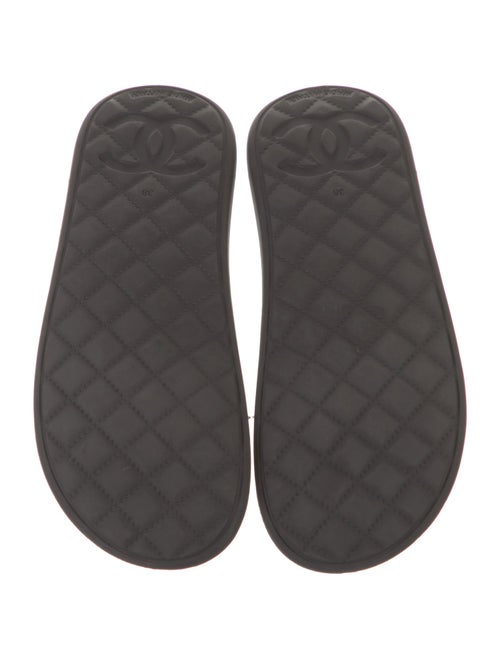 Chanel 2018 Interlocking CC Logo Slides