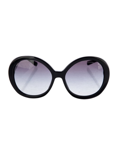 Chanel Collection Perle Interlocking CC Logo Sunglasses