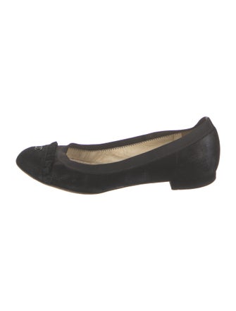Chanel Interlocking CC Logo Suede Ballet Flats