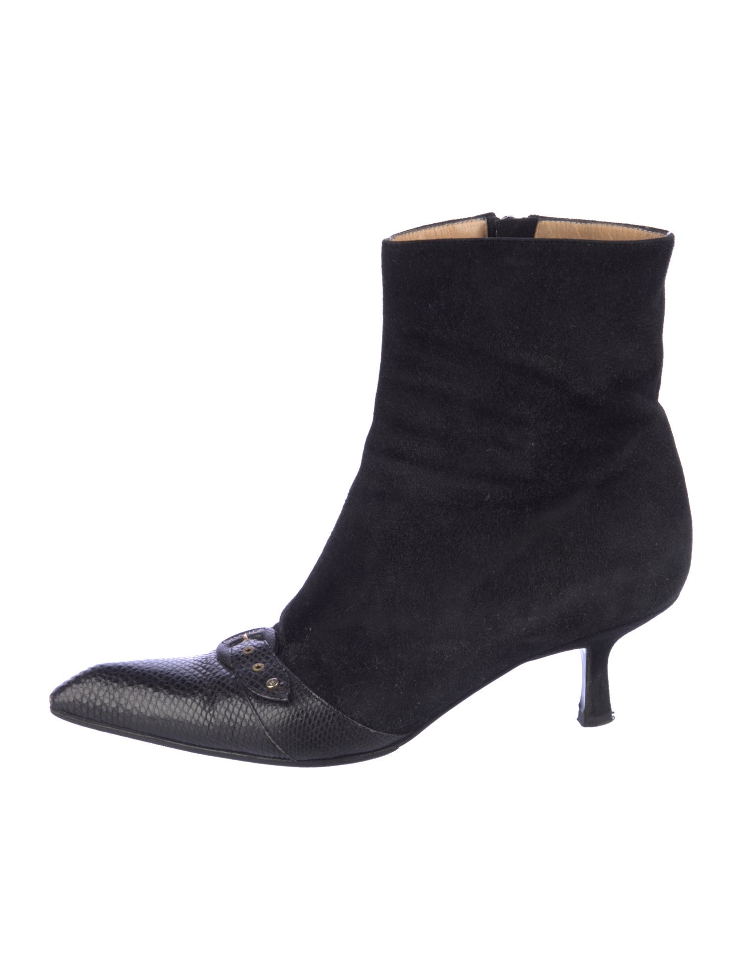 Chanel Vintage 2000's Boots
