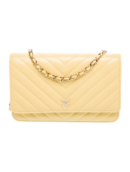 Chanel Classic Chevron Wallet On Chain