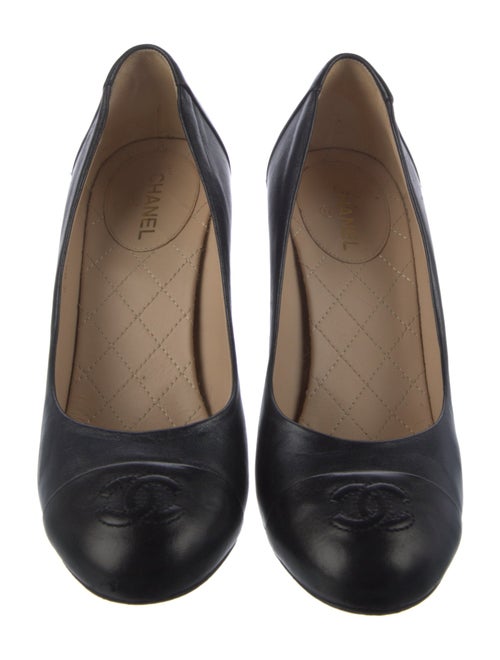 Chanel 2014 Interlocking CC Logo Pumps