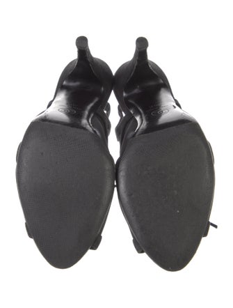 Chanel 2011 Interlocking CC Logo Gladiator Sandals