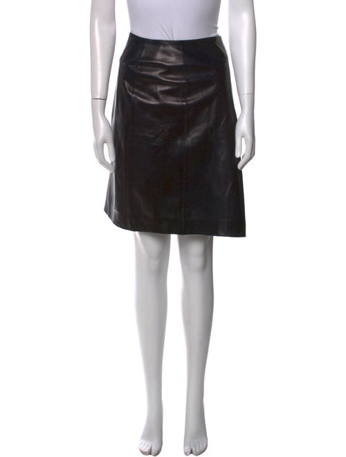 Chanel 2001 Knee-Length Skirt
