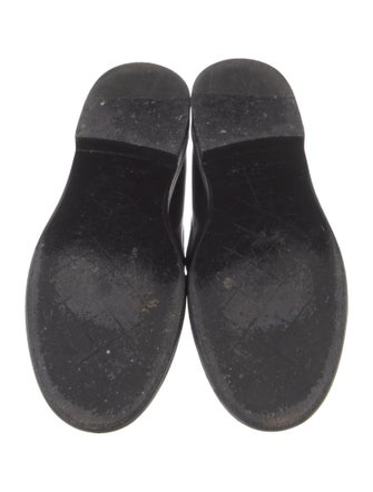 Chanel 2022 Interlocking CC Logo Loafers