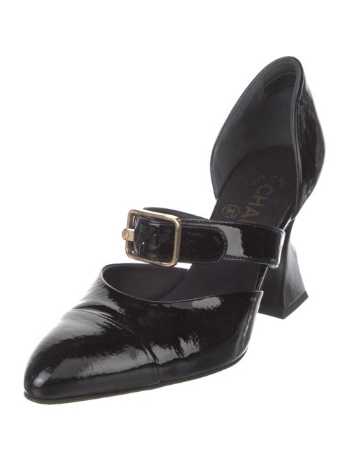 Chanel Interlocking CC Logo Patent Leather D'Orsay Pumps