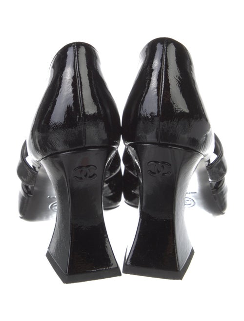Chanel Interlocking CC Logo Patent Leather D'Orsay Pumps