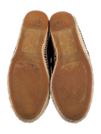 Chanel Interlocking CC Logo Leather Espadrilles