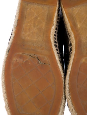 Chanel Interlocking CC Logo Leather Espadrilles