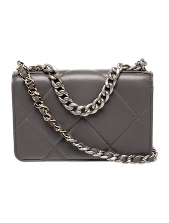 Chanel 19 Wallet On Chain