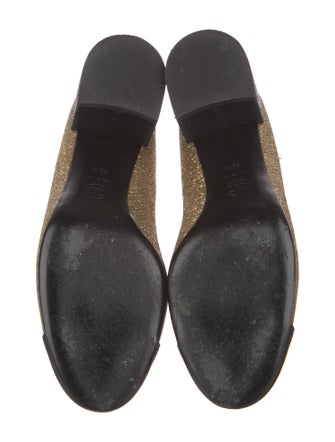 Chanel 2023 Interlocking CC Logo Pumps