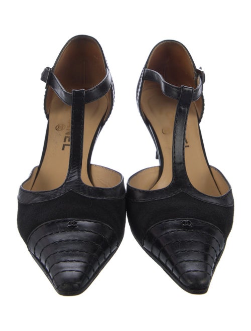 Chanel 2003 Interlocking CC Logo T-Strap Pumps