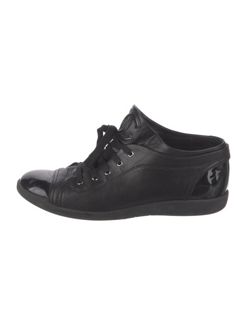 Chanel Interlocking CC Logo Leather Sneakers