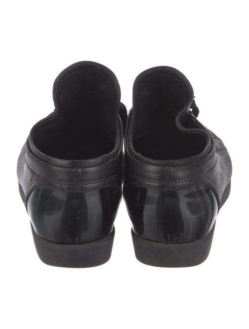 Chanel Interlocking CC Logo Leather Sneakers