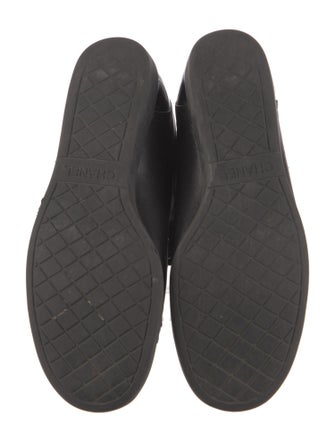 Chanel Interlocking CC Logo Leather Sneakers