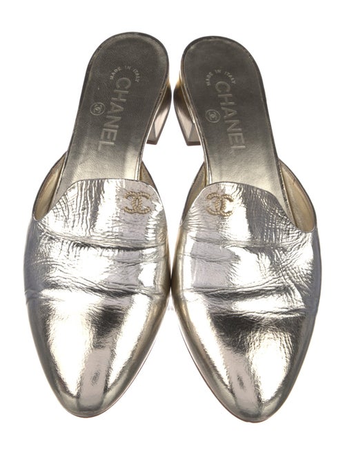 Chanel Interlocking CC Logo Leather Mules