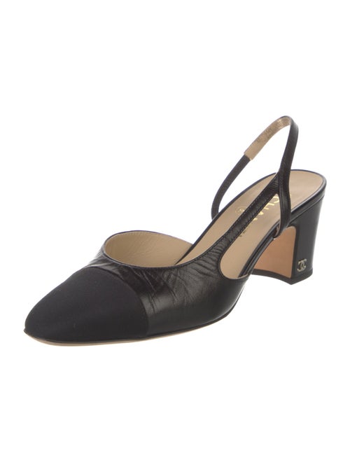 Chanel Interlocking CC Logo Leather Slingback Pumps