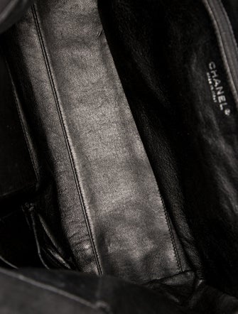 Chanel Modern Chain Tote