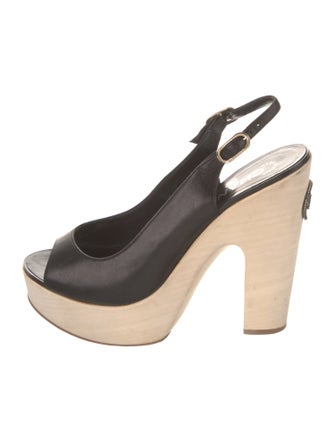 Chanel 2011 Interlocking CC Logo Slingback Sandals