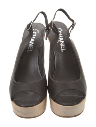 Chanel 2011 Interlocking CC Logo Slingback Sandals